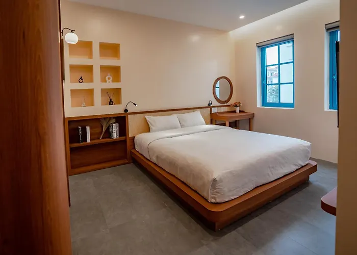 Spacious 6br Near * Ha Long