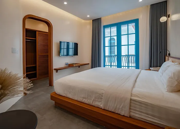 Villa Spacious 6br Near Ha Long